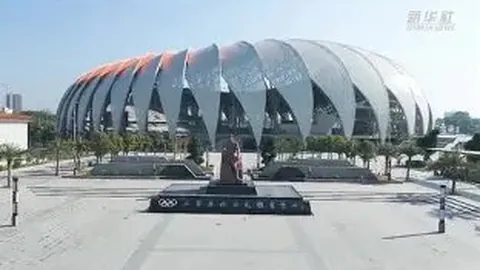 罗体辟谣：新恋情旧照疑云，实为误传甜蜜照